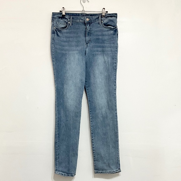GLORIA VANDERBILT Women Straight Leg Jeans All Around Sliming Effect Size 14 - Picture 1 of 7